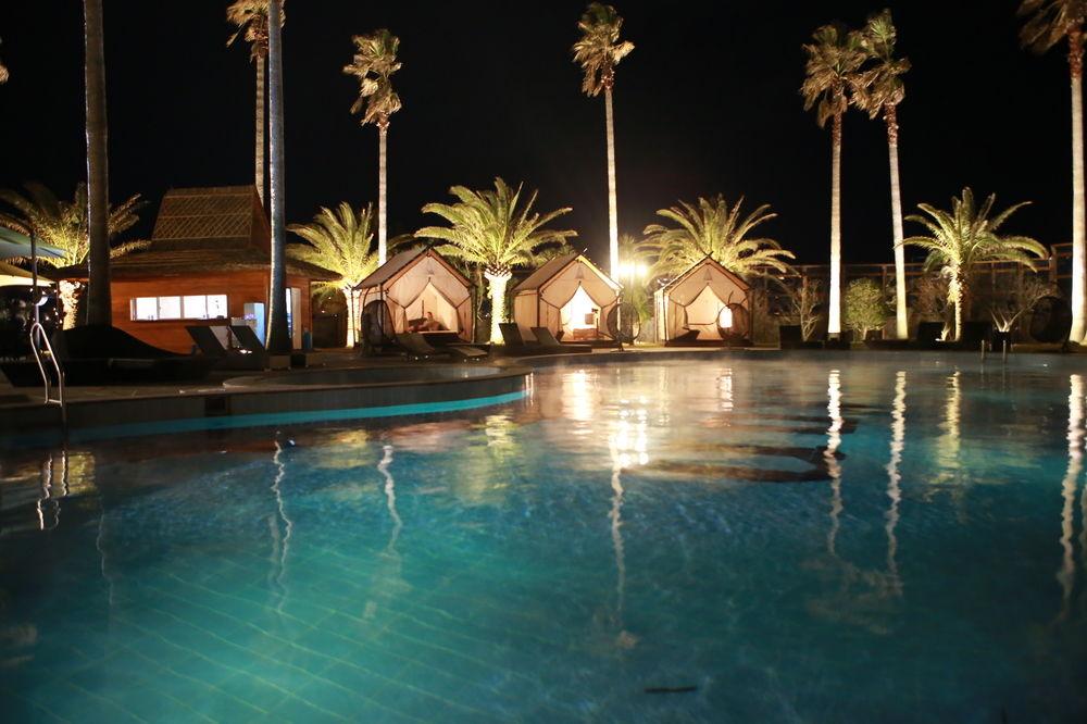 Stanford Hotel And Resort Jeju Exterior photo